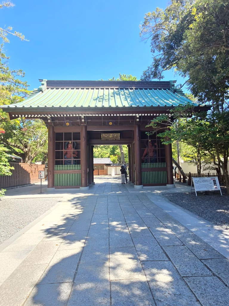 Entrance to Kotoku-in Temple in Kamakura