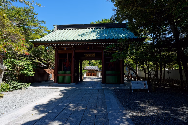 Ticket entrance area at Kotoku-in Temple in Kamakura
